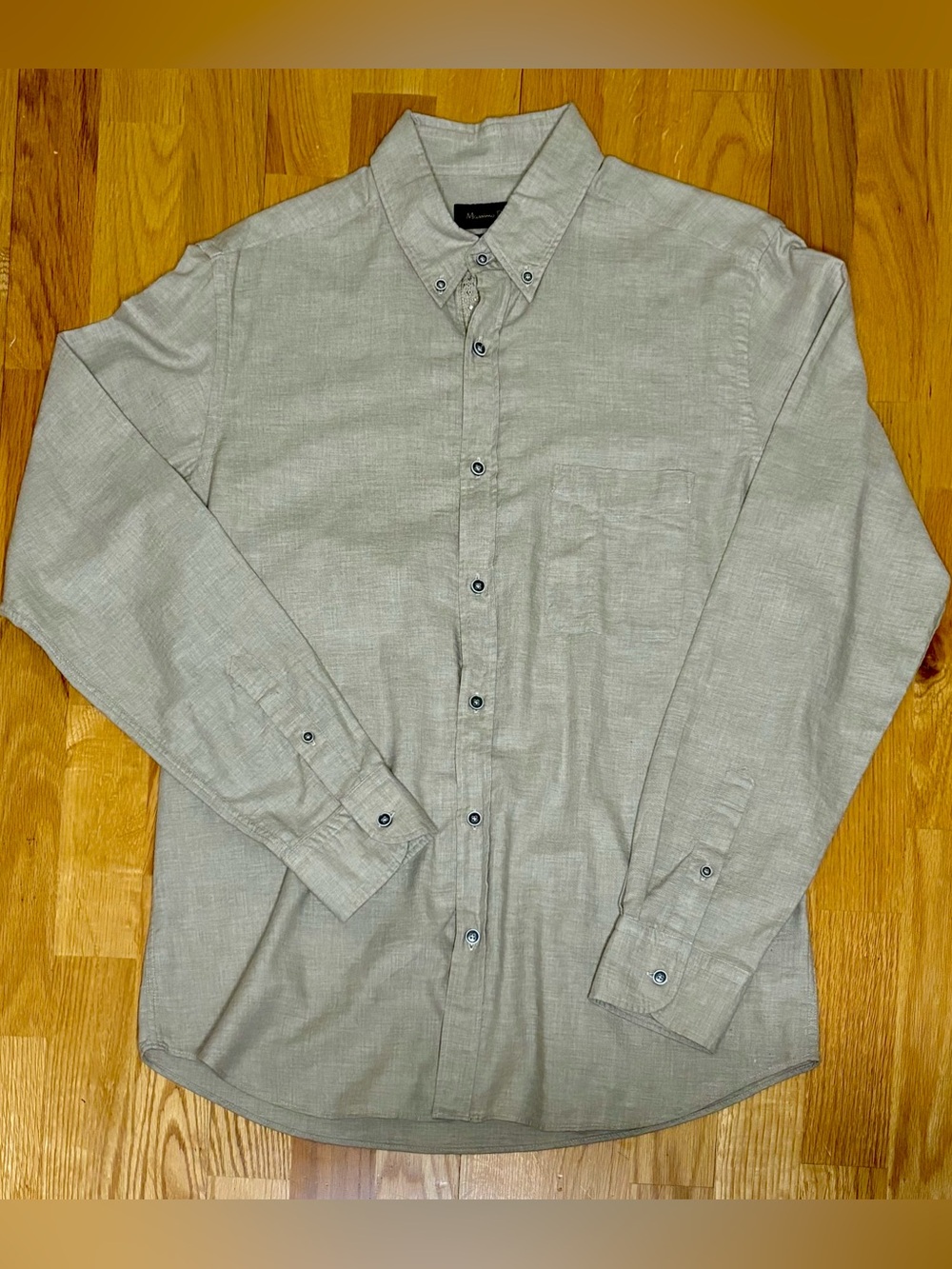 Massimo Dutti Men’s Beige Button-Down Shirt Size Large